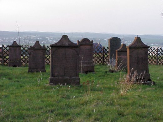 Cemetery with a view of the Lahn valley