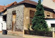Die Synagoge von außen, 1989 Foto: Planungsbüro Bier und Metzker, Marburg